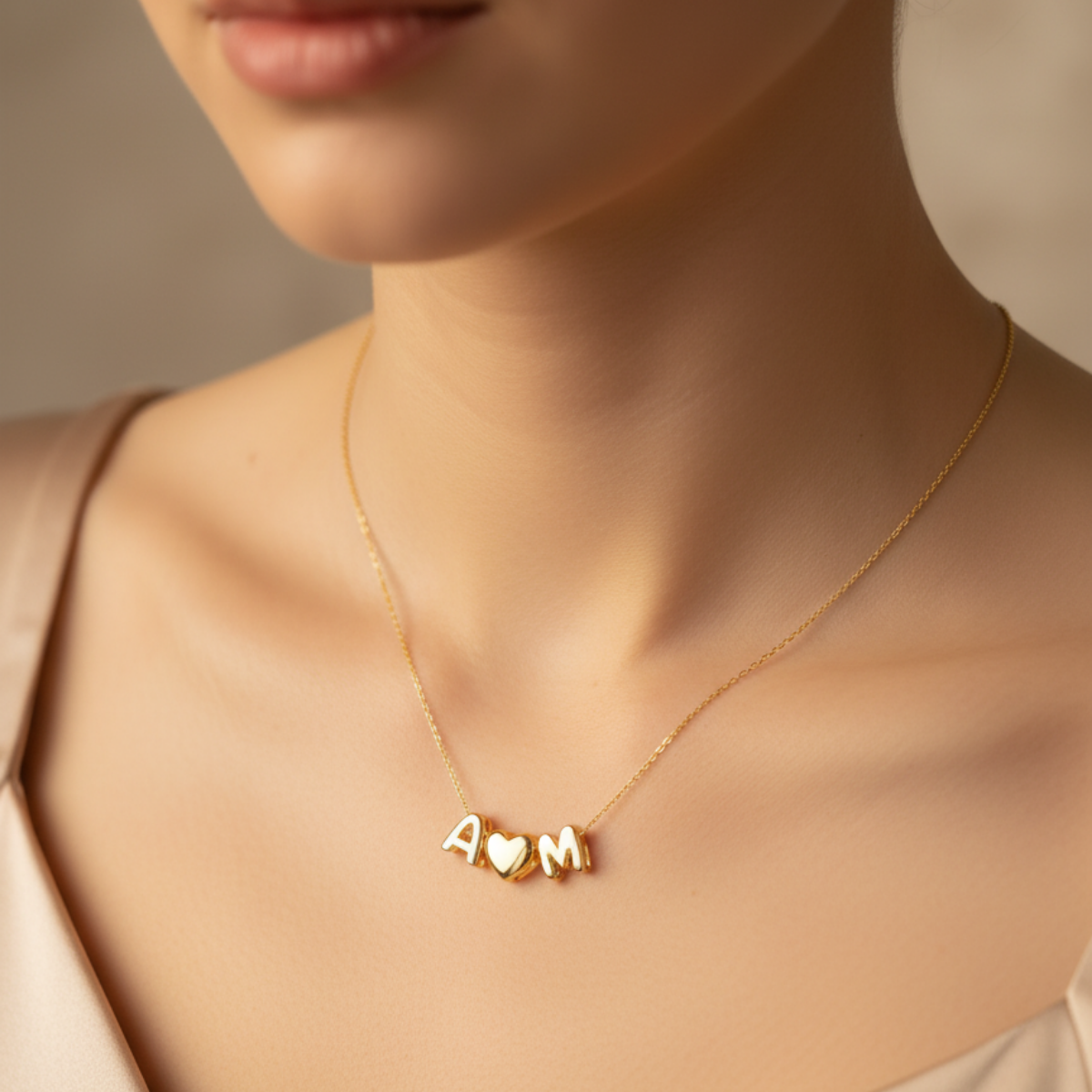 Bubble™ - Collana personalizzabile con una o più lettere e cuore o simboli