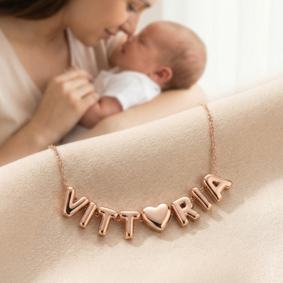 Bubble™ - Collana personalizzabile con una o più lettere e cuore o simboli