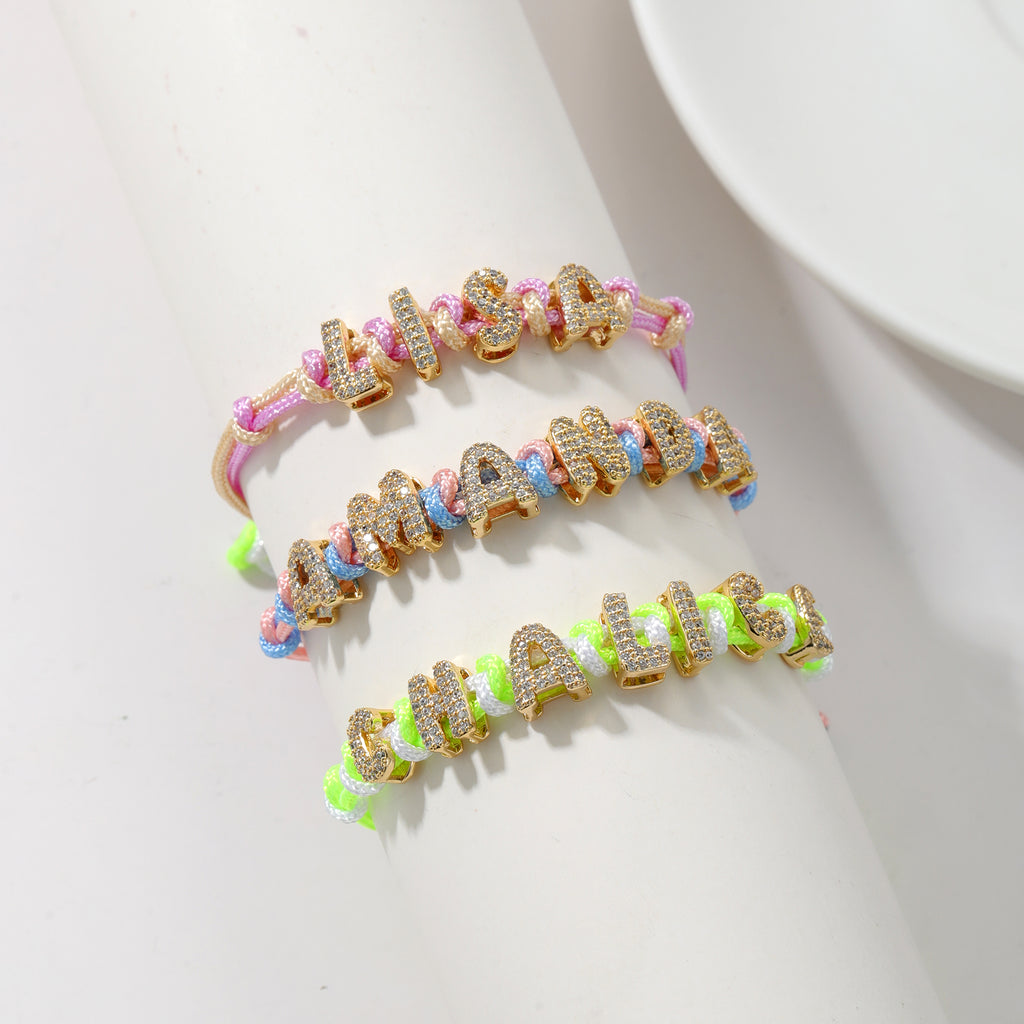 Shine™ - Bracciale personalizzato con lettere con zirconi