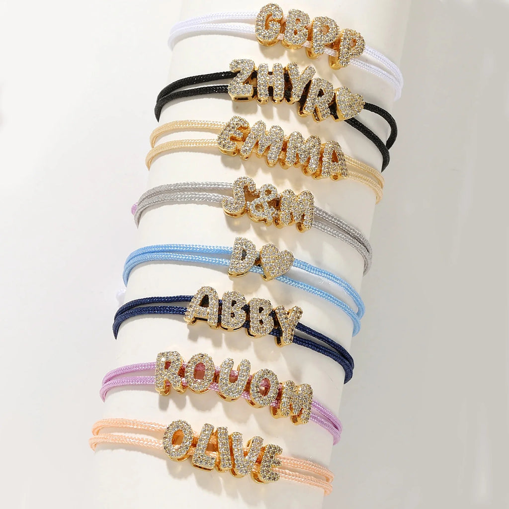 Shine™ - Bracciale personalizzato con lettere con zirconi