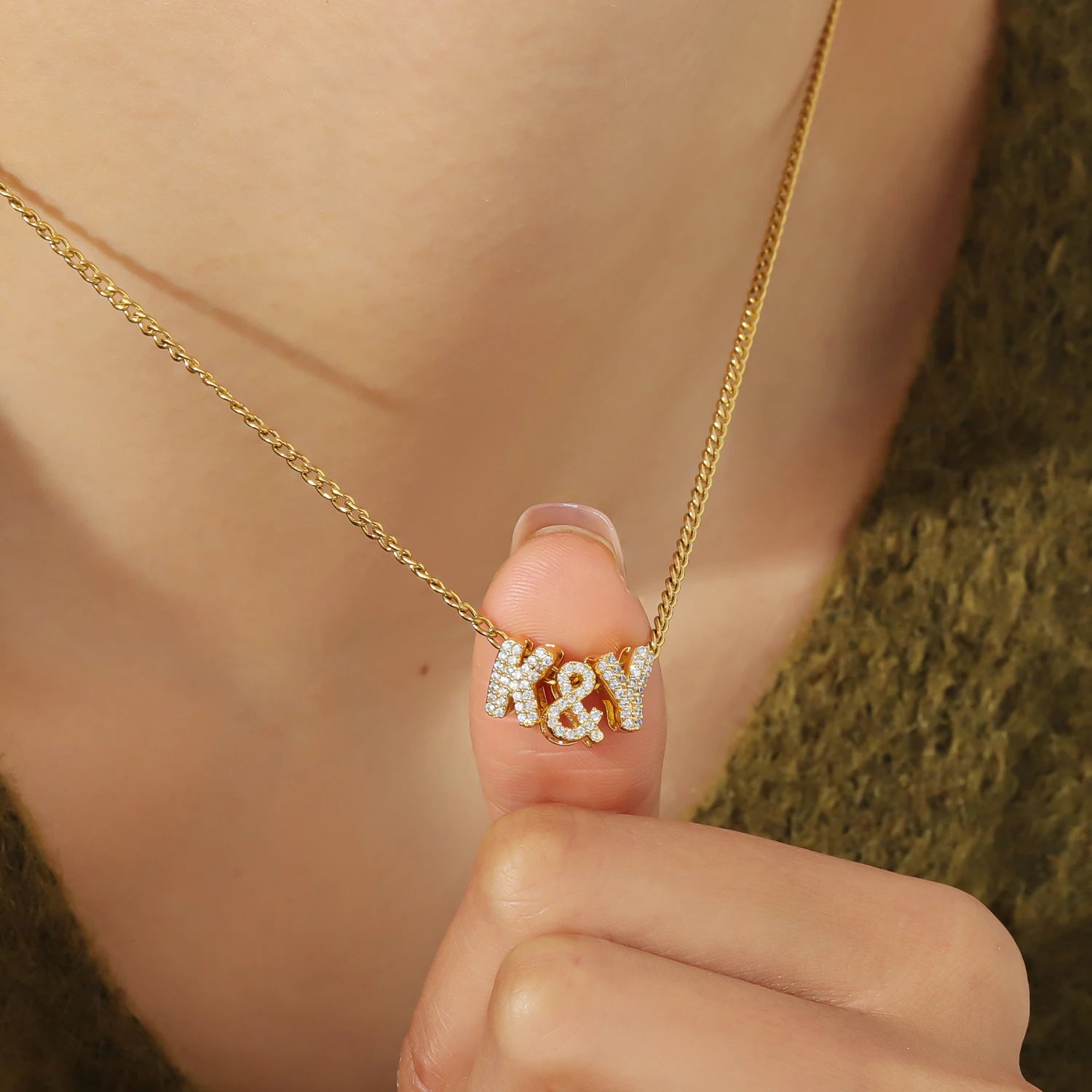 Shine™ - Collana personalizzata con lettere con zirconi