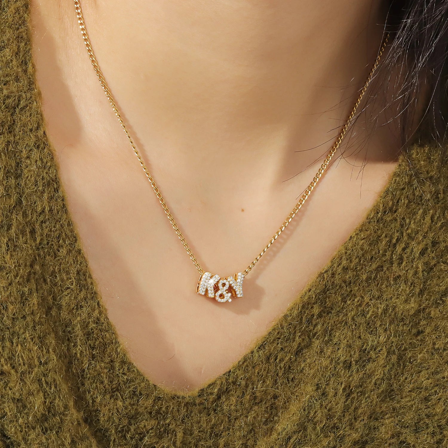 Shine™ - Collana personalizzata con lettere con zirconi