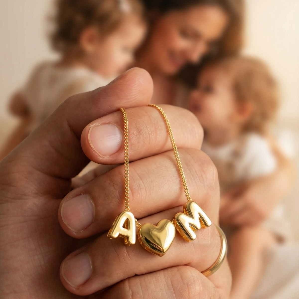 Bubble™ - Collana personalizzabile con una o più lettere e cuore o simboli