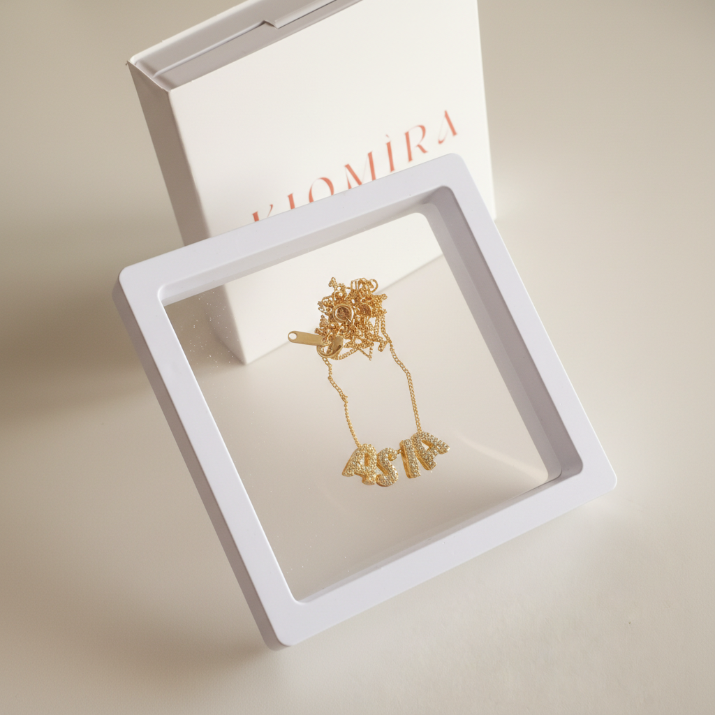 Shine™ - Collana personalizzata con lettere con zirconi