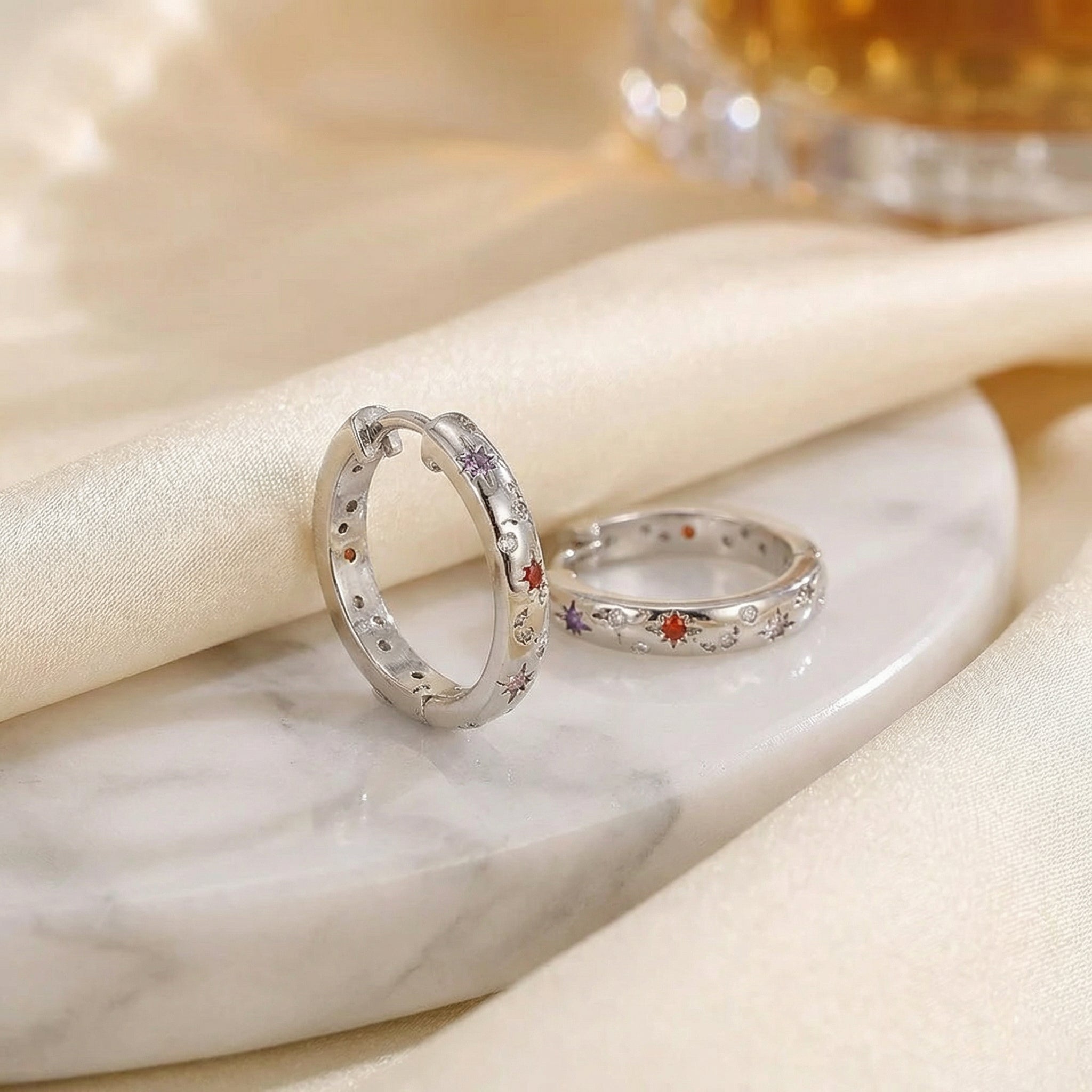 Orecchini Galaxy oro o argento con zirconi colorati