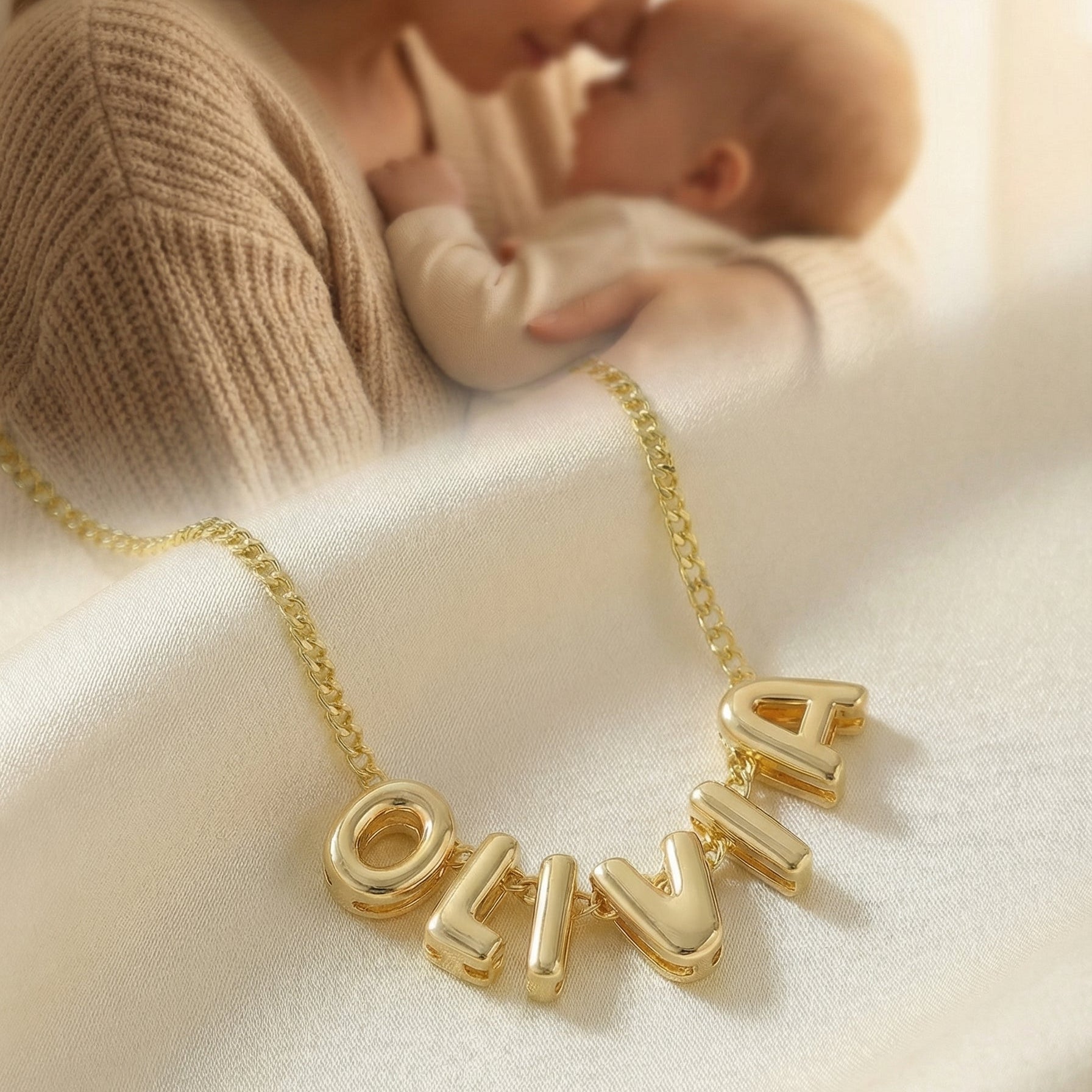 BUNDLE Bubble™ - Collana + bracciale personalizzabili con una o più lettere e cuore