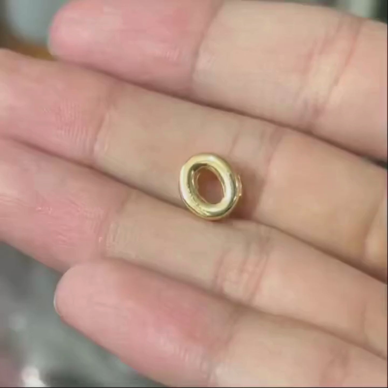 Collana Bubble personalizzabile con una o più lettere