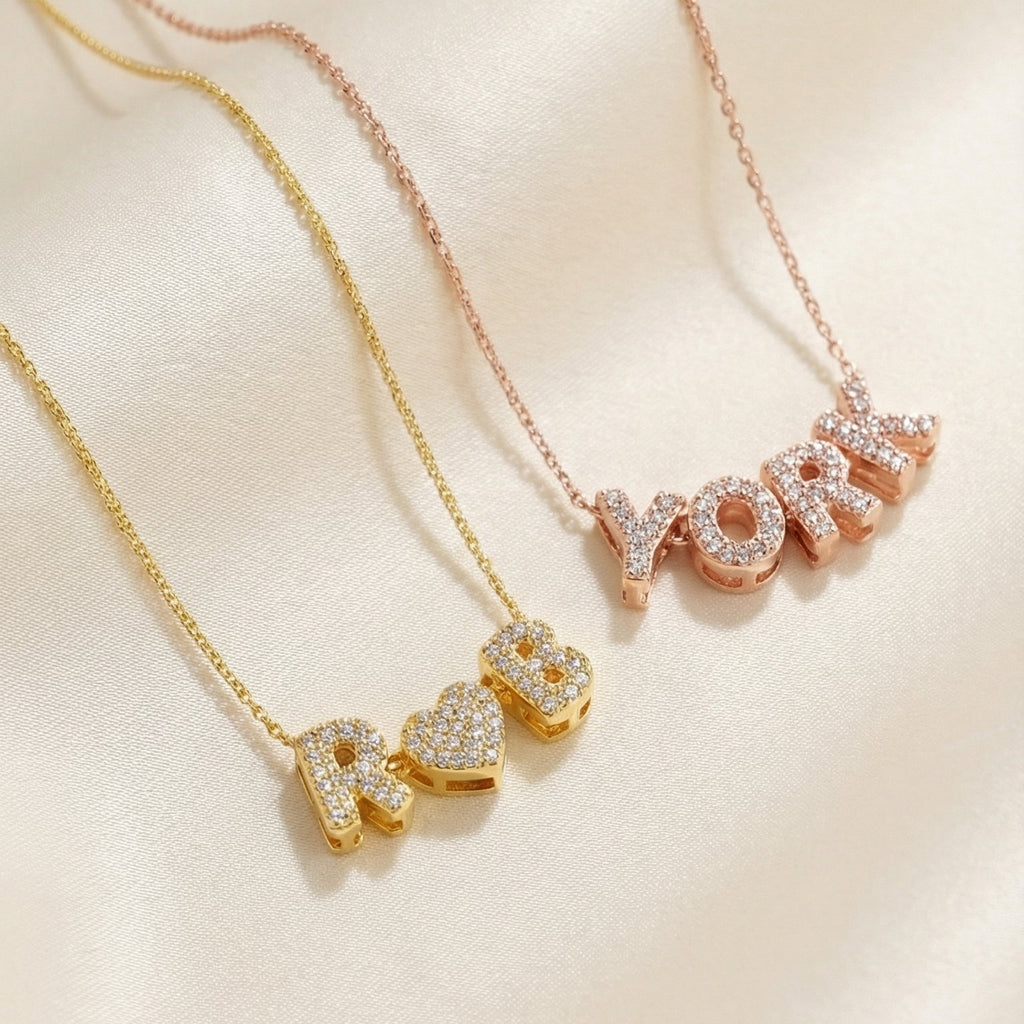 Shine™ - Collana personalizzata con lettere con zirconi
